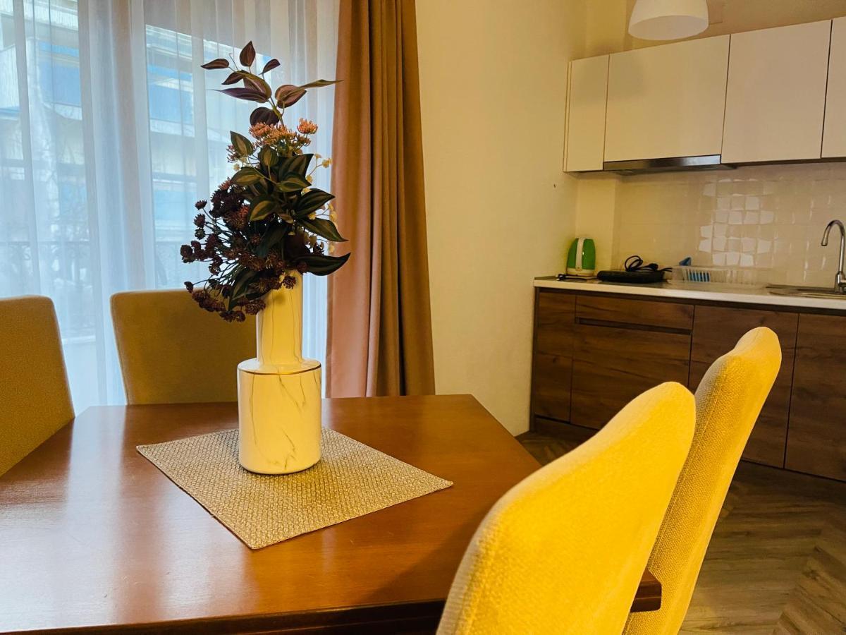 Fuk-Tak Apartmani&Restoran Dojran Exteriör bild